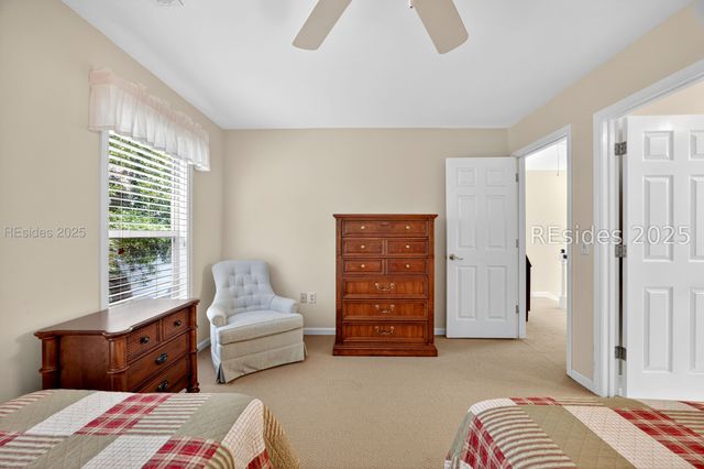 12 Valencia Rd Apt 36, Hilton Head Island, SC 29928