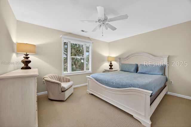 12 Valencia Rd Apt 36, Hilton Head Island, SC 29928