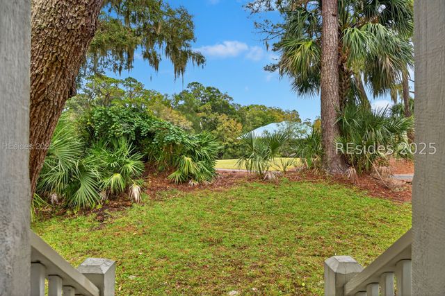 12 Valencia Rd Apt 36, Hilton Head Island, SC 29928