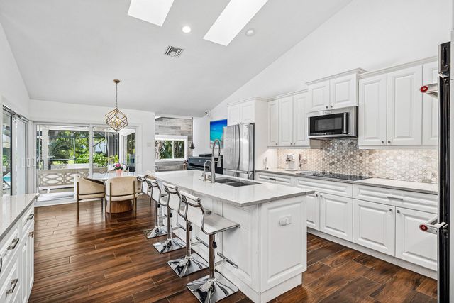 3030 Canterbury Drive, Boca Raton, FL 33434