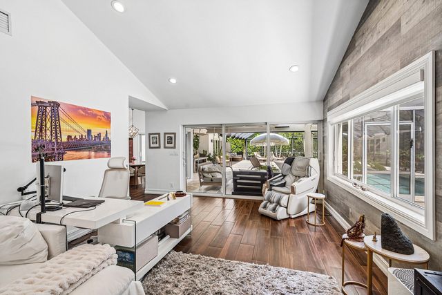 3030 Canterbury Drive, Boca Raton, FL 33434