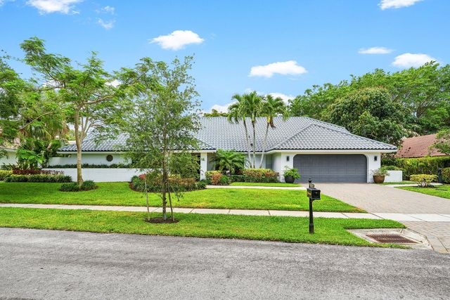 3030 Canterbury Drive, Boca Raton, FL 33434