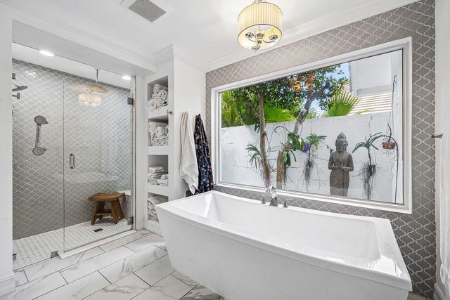 3030 Canterbury Drive, Boca Raton, FL 33434