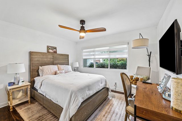 3030 Canterbury Drive, Boca Raton, FL 33434