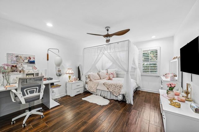 3030 Canterbury Drive, Boca Raton, FL 33434