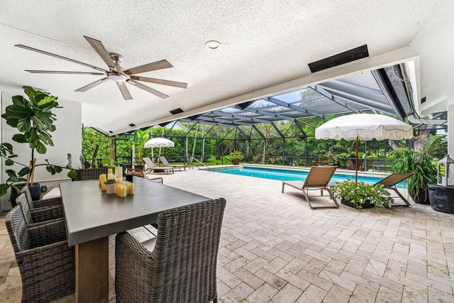 3030 Canterbury Drive, Boca Raton, FL 33434