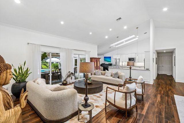 3030 Canterbury Drive, Boca Raton, FL 33434