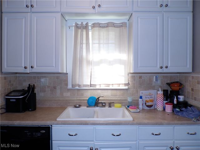 1430 39th Street NW, Canton, OH 44709