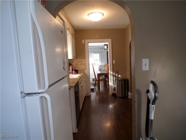 1430 39th Street NW, Canton, OH 44709