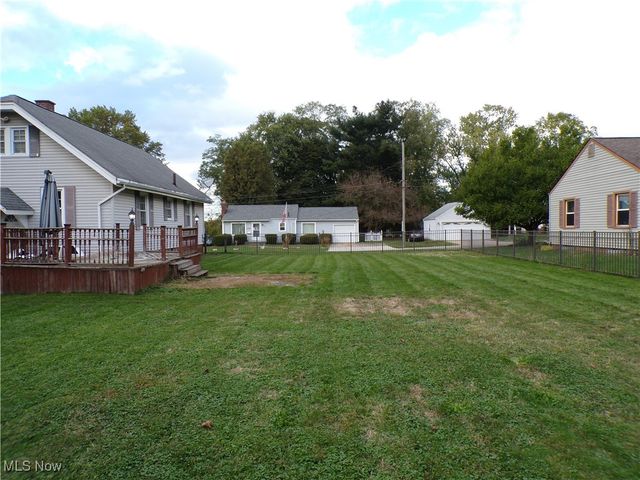 1430 39th Street NW, Canton, OH 44709