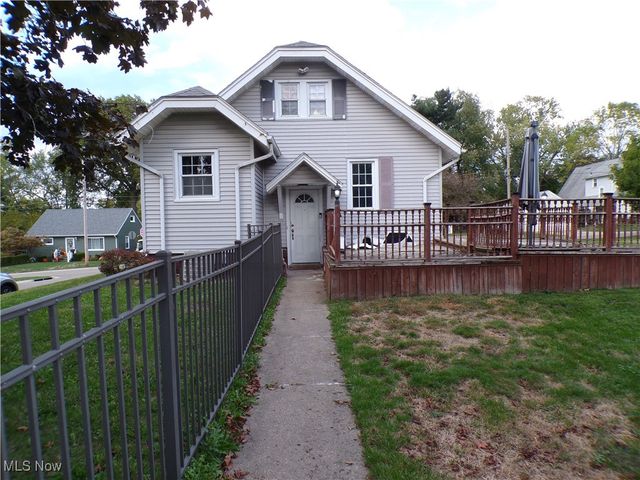 1430 39th Street NW, Canton, OH 44709