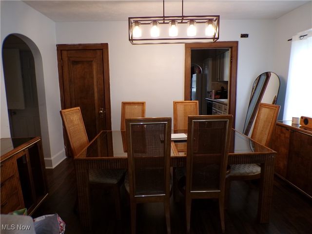 1430 39th Street NW, Canton, OH 44709