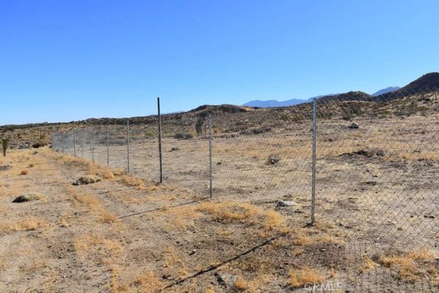 7300 E Mt Emma, Palmdale, CA 93550