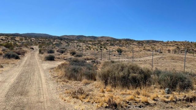 7300 E Mt Emma, Palmdale, CA 93550