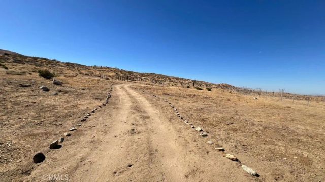 7300 E Mt Emma, Palmdale, CA 93550