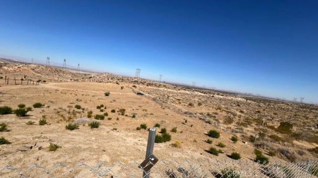 7300 E Mt Emma, Palmdale, CA 93550