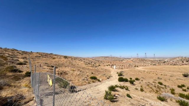 7300 E Mt Emma, Palmdale, CA 93550