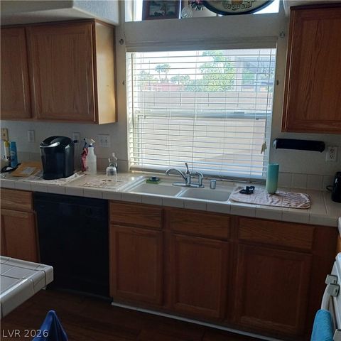 7632 Advantage Court, Las Vegas, NV 89129