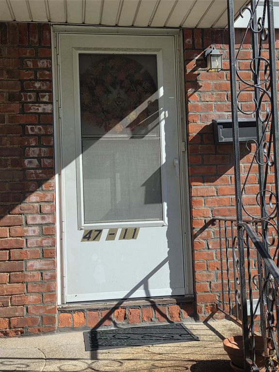 47-11 169th Street, Flushing, NY 11358 — photo 4
