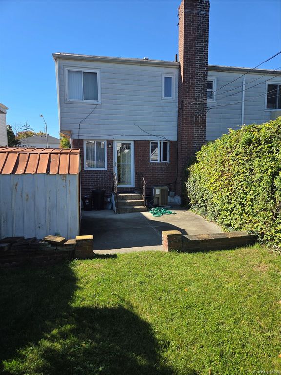47-11 169th Street, Flushing, NY 11358 — photo 5