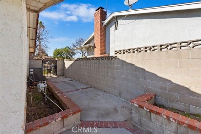 134 Coral Way, Upland, CA 91786