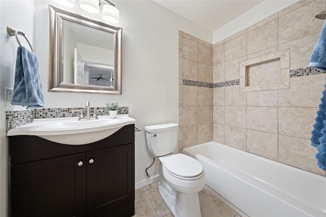 1011 Janae CT, Georgetown, TX 78626