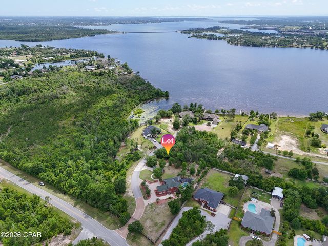 4407 Deer Point Cove Lane, Panama City, FL 32404