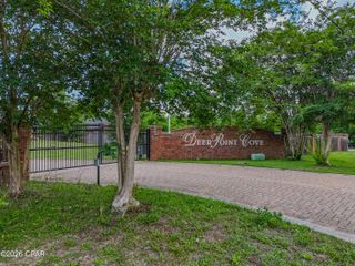 4407 Deer Point Cove Lane, Panama City, FL 32404