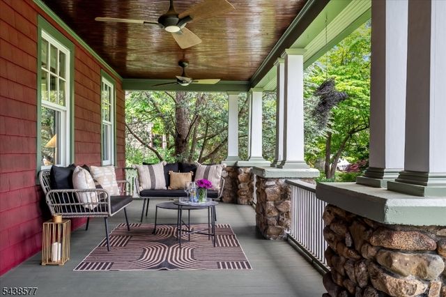 275 Highwood Ave, Ridgewood Village, NJ 07450