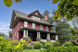 275 Highwood Ave, Ridgewood Village, NJ 07450