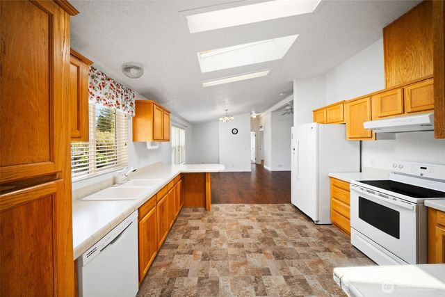 5402 52nd Lane SE, Lacey, WA 98503