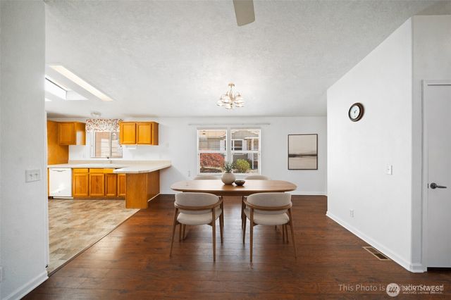 5402 52nd Lane SE, Lacey, WA 98503