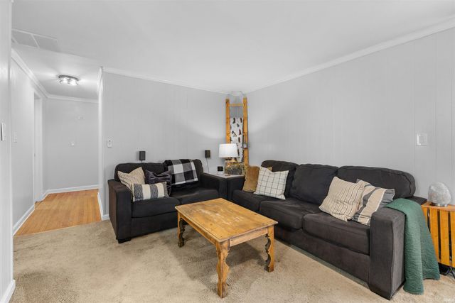 402 N 600 E, Marion, IN 46952