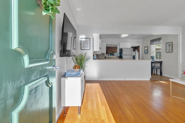 3014 Alder Way, West Sacramento, CA 95691