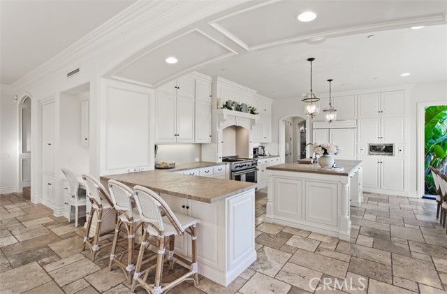 6 Windemere Court, Newport Coast, CA 92657