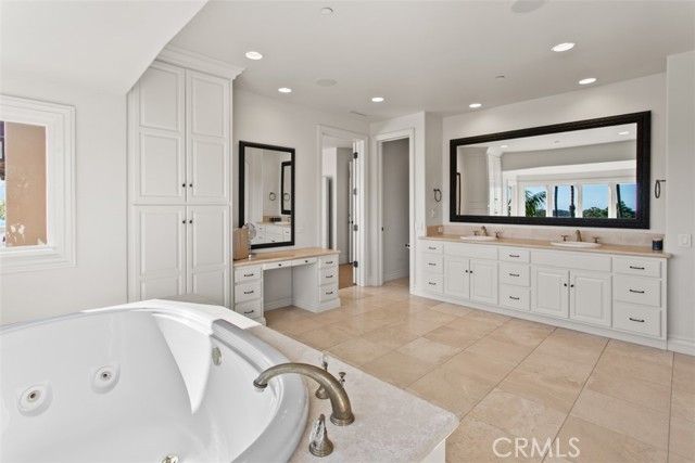 6 Windemere Court, Newport Coast, CA 92657