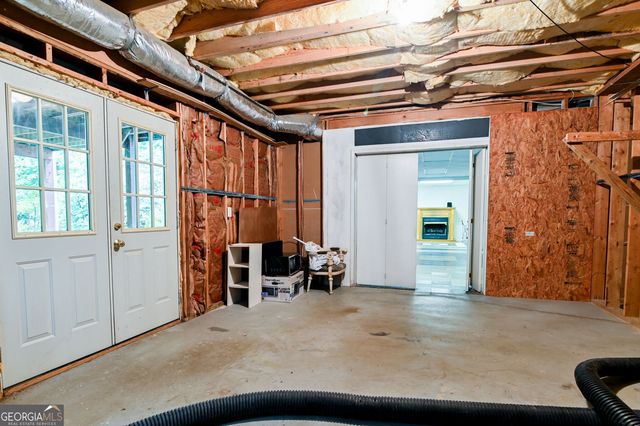 2692 Dunmoore Drive, Snellville, GA 30078