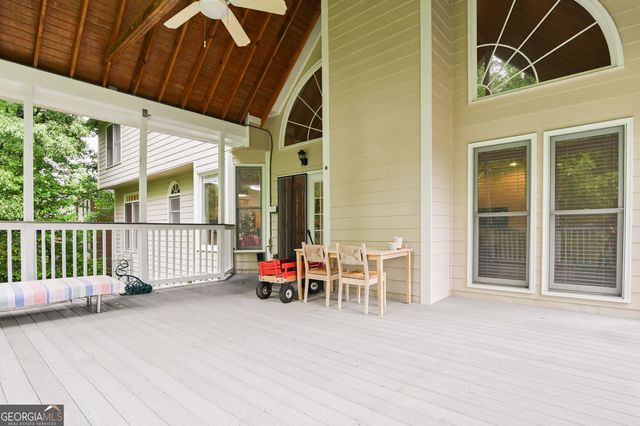 2692 Dunmoore Drive, Snellville, GA 30078