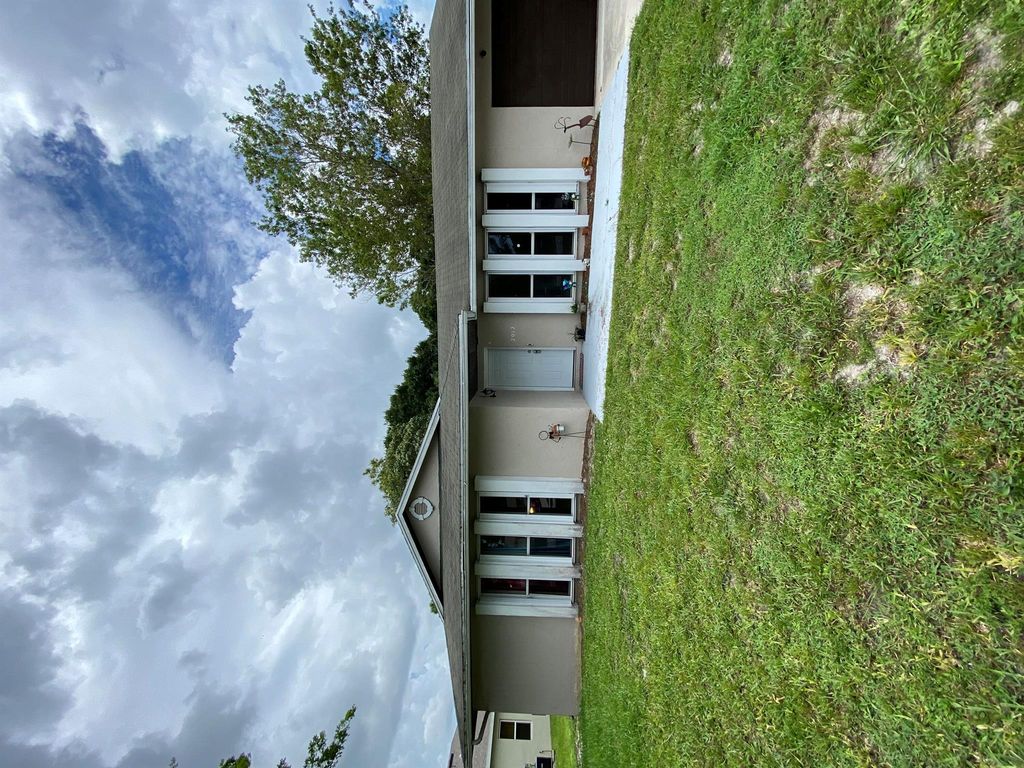 2012 SW Cameo Boulevard, Port St Lucie, FL 34953