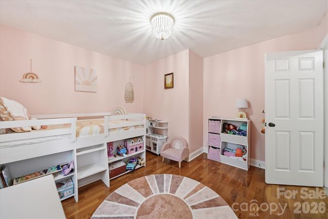 1437 Oak Hill Drive, Morganton, NC 28655