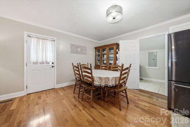 1437 Oak Hill Drive, Morganton, NC 28655