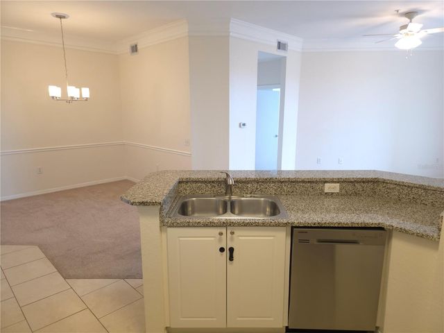 5168 NORTHRIDGE ROAD 312, Sarasota, FL 34238