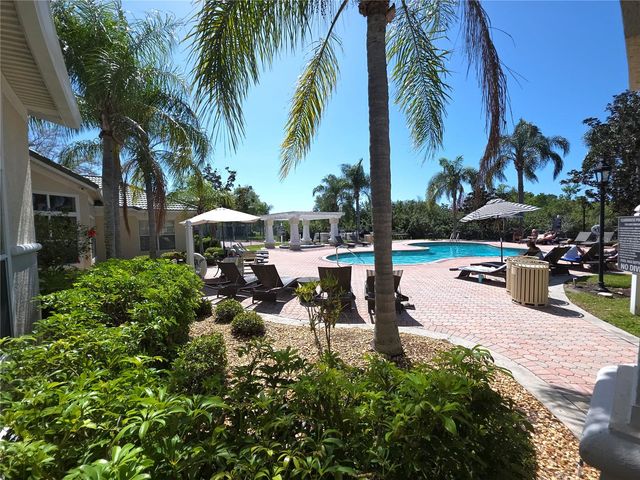 5168 NORTHRIDGE ROAD 312, Sarasota, FL 34238