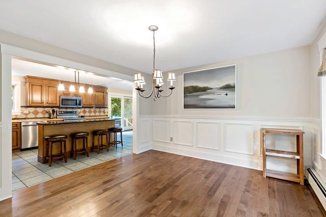 18 Dinahs Way, Wareham, MA 02571