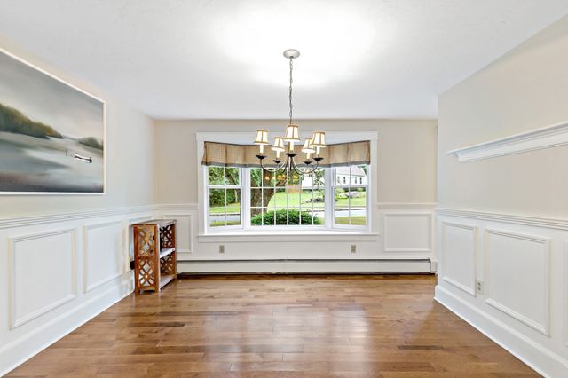 18 Dinahs Way, Wareham, MA 02571