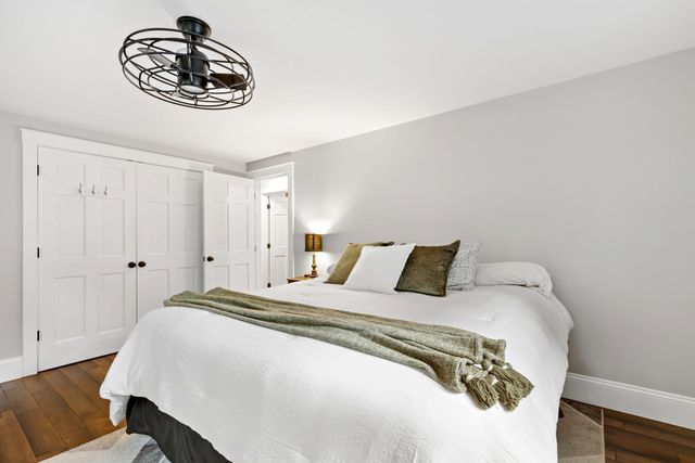 18 Dinahs Way, Wareham, MA 02571