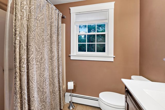 18 Dinahs Way, Wareham, MA 02571