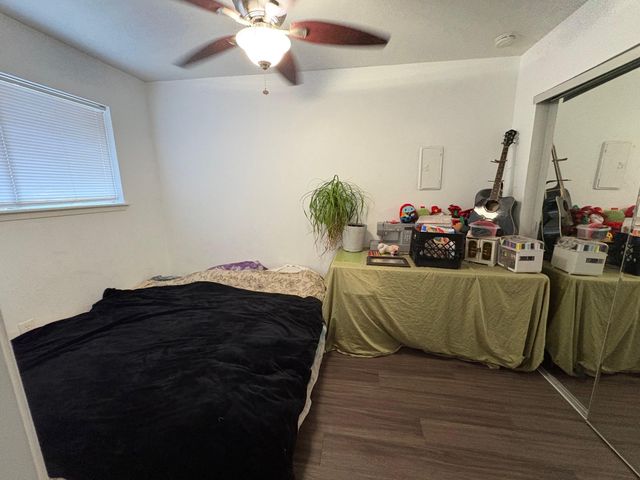 1840 Burton DR 133, Austin, TX 78741