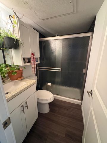 1840 Burton DR 133, Austin, TX 78741