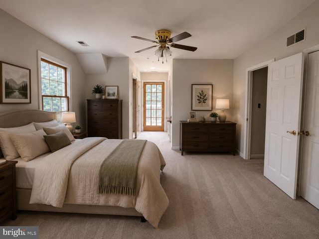 9010 HINTON AVE, Baltimore, MD 21219
